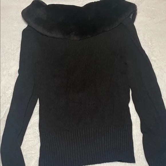 Apt. 9 Black Sweater with Plush Collar - Picture 6 of 6